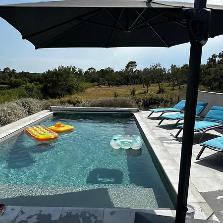 A Calata Порто-Веккьо